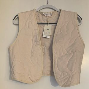 Mango Textured Quilted Vest - Medium